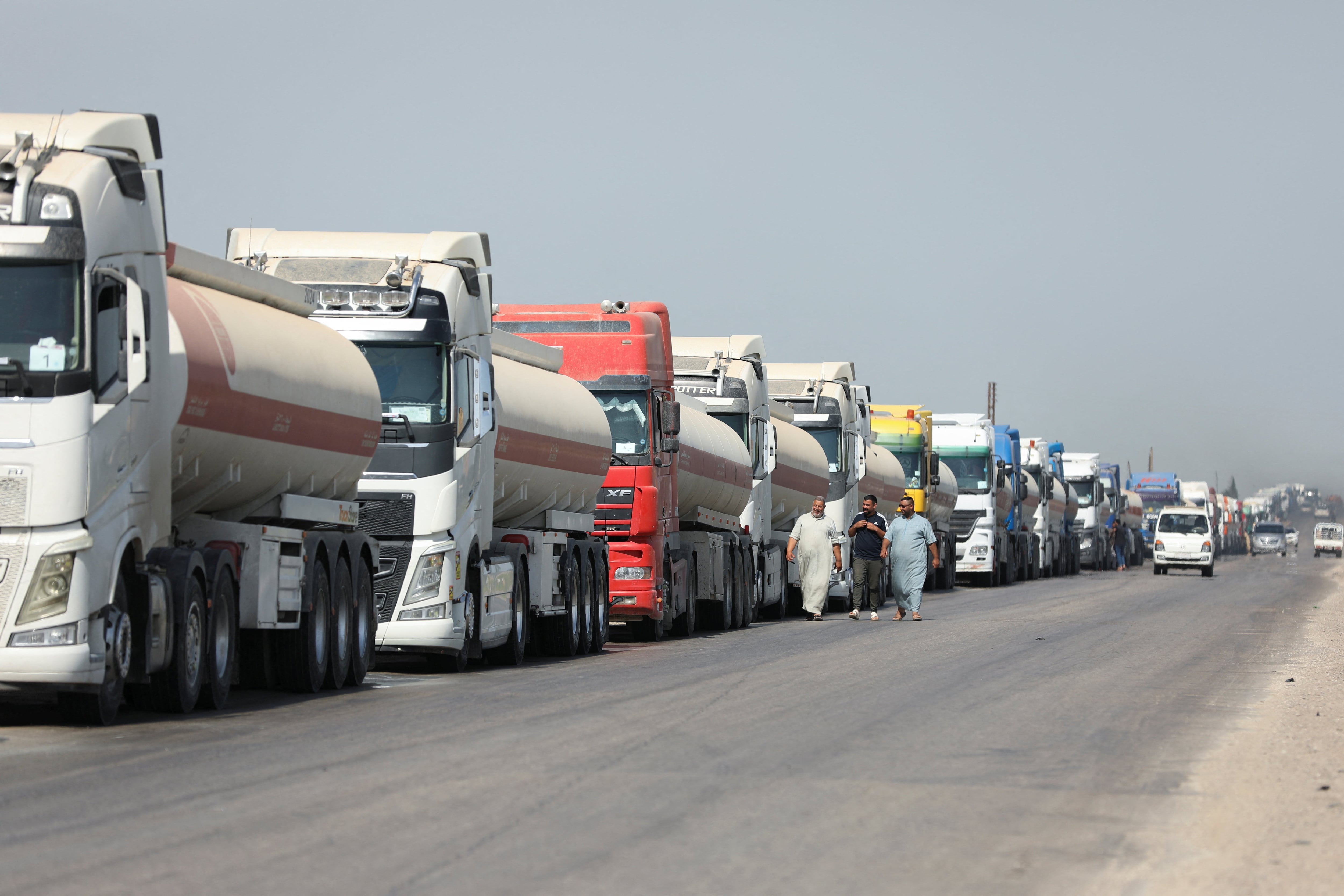Iraq imports petrol through Syria in another US-backed step towards closer ties