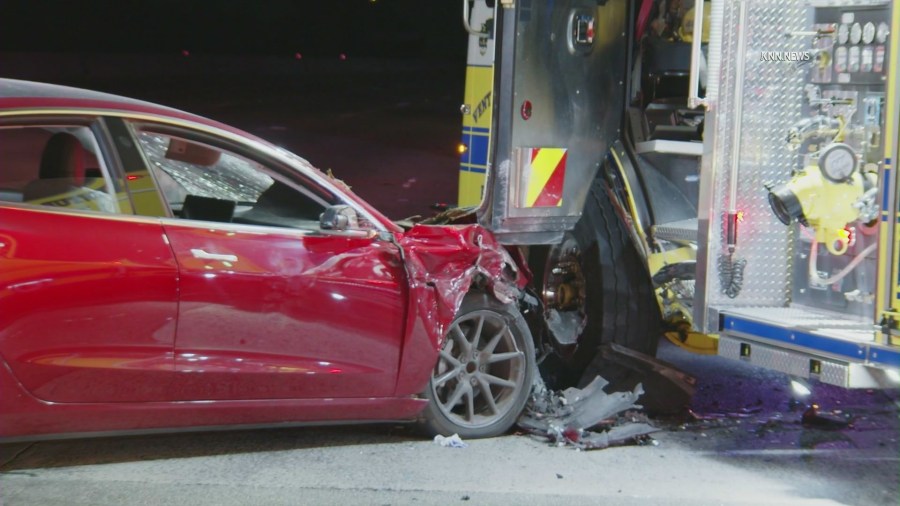 Firefighter ‘significantly injured’ after Tesla crashes into fire engine in Simi Valley