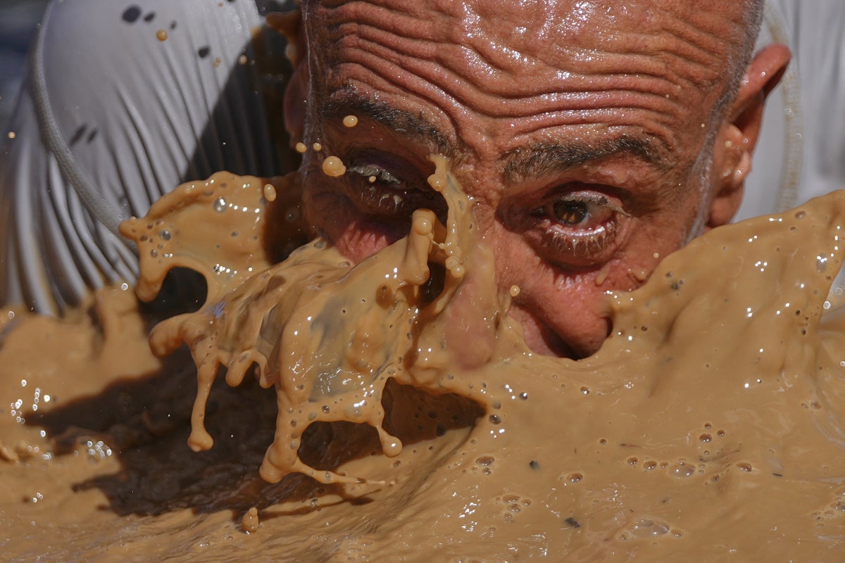 Photos show racers battling mud and obstacles during Lebanon’s 15th Hannibal Race