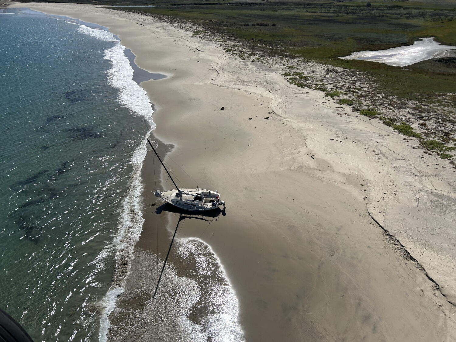 Coast Guard rescues sailor after boat runs aground on Santa Rosa Island