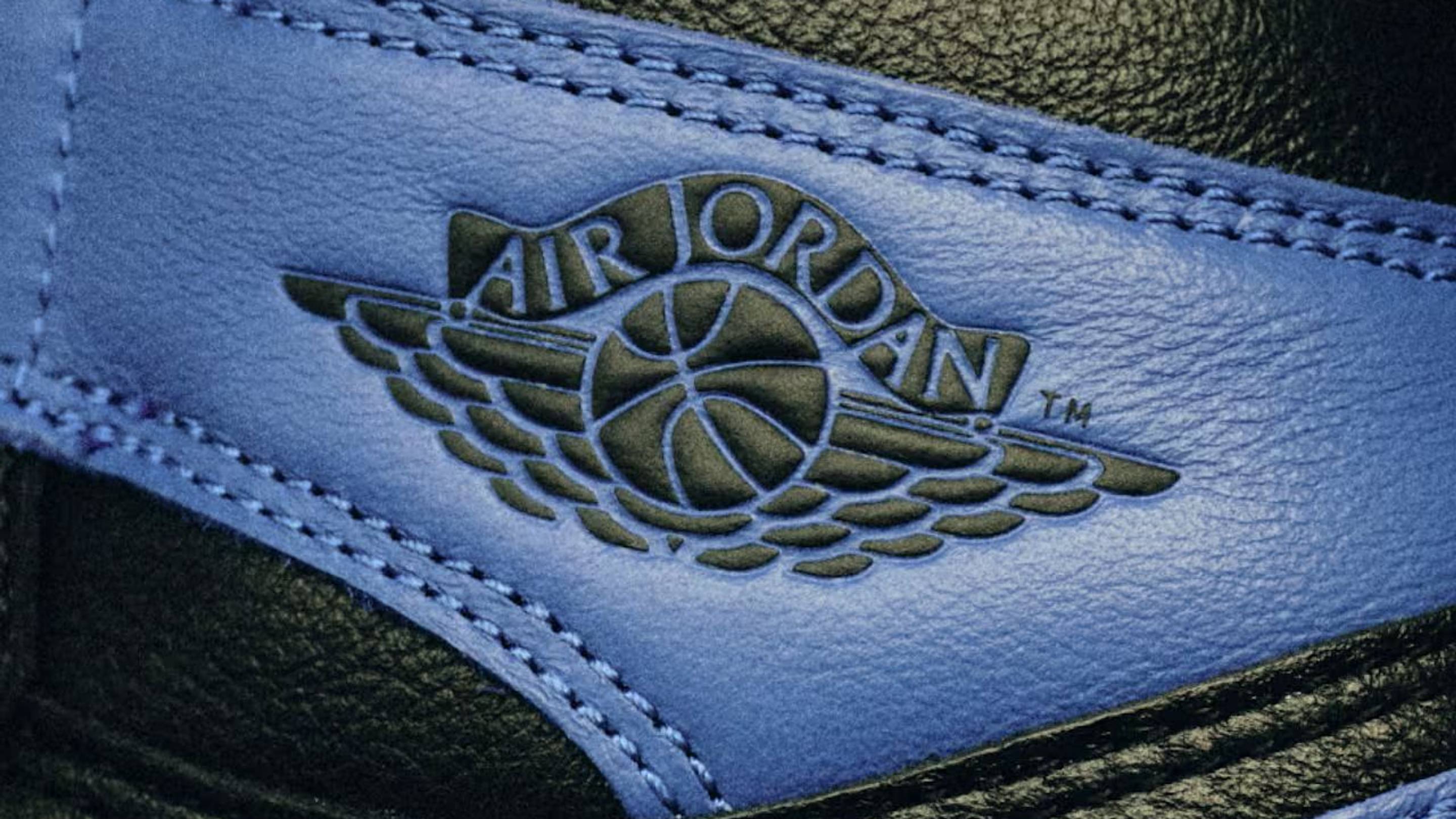 First Look: Air Jordan 1 High OG "Royal"