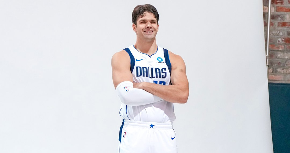 Mavericks roster crunch puts Tarik Biberovic on sudden waiver danger