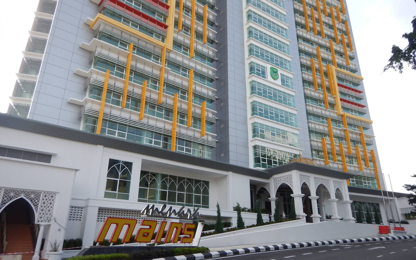 Krisis N Sembilan: Bekas exco tiba untuk beri keterangan polis