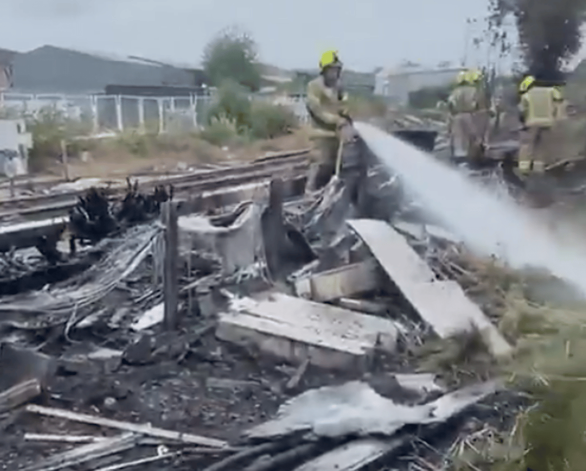 London travel news LIVE: Trackside fire sparks Victoria trains chaos over morning rush-hour