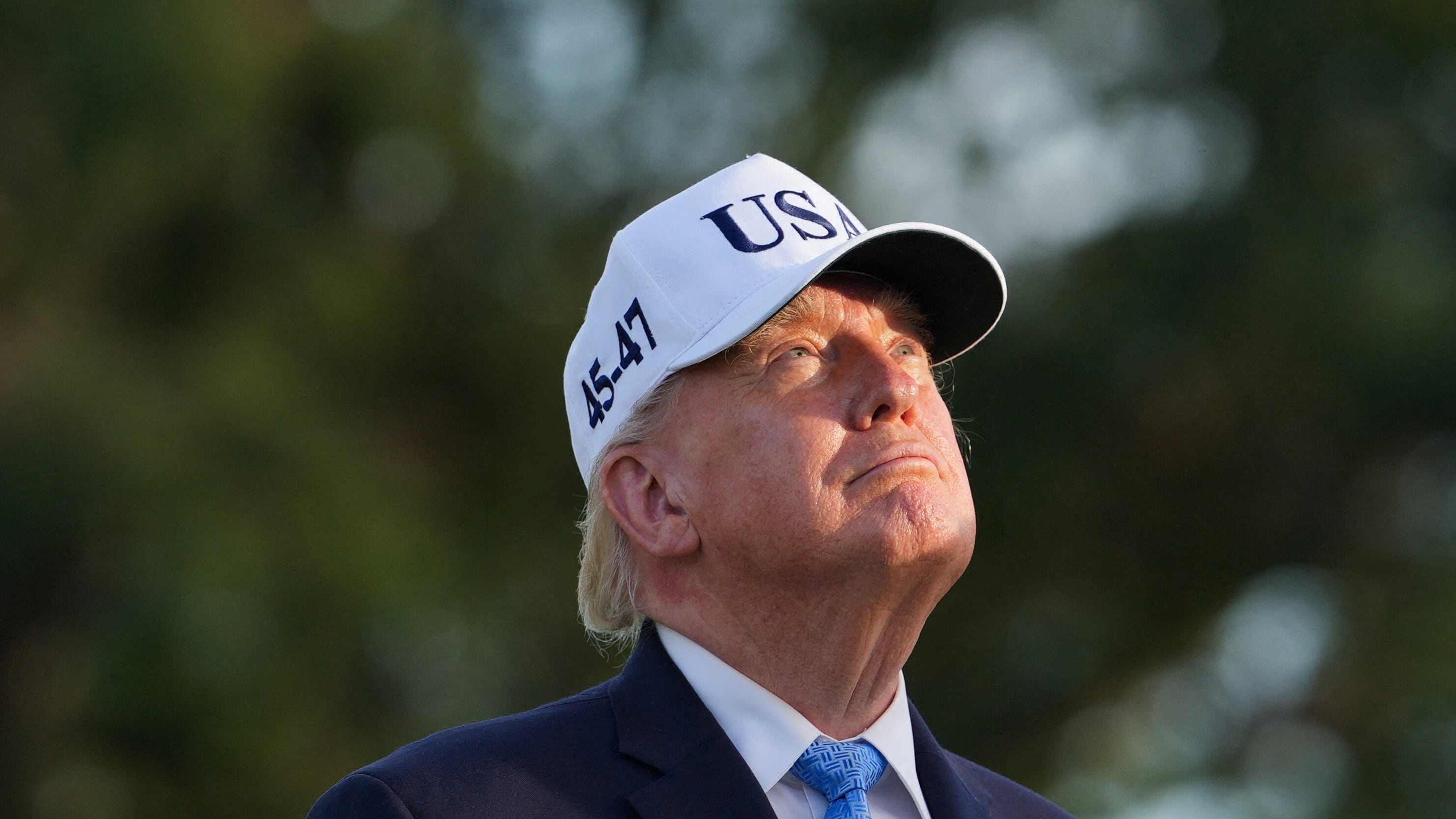 Trump, 80, Caught Out in Humiliating Hot Mic Moment