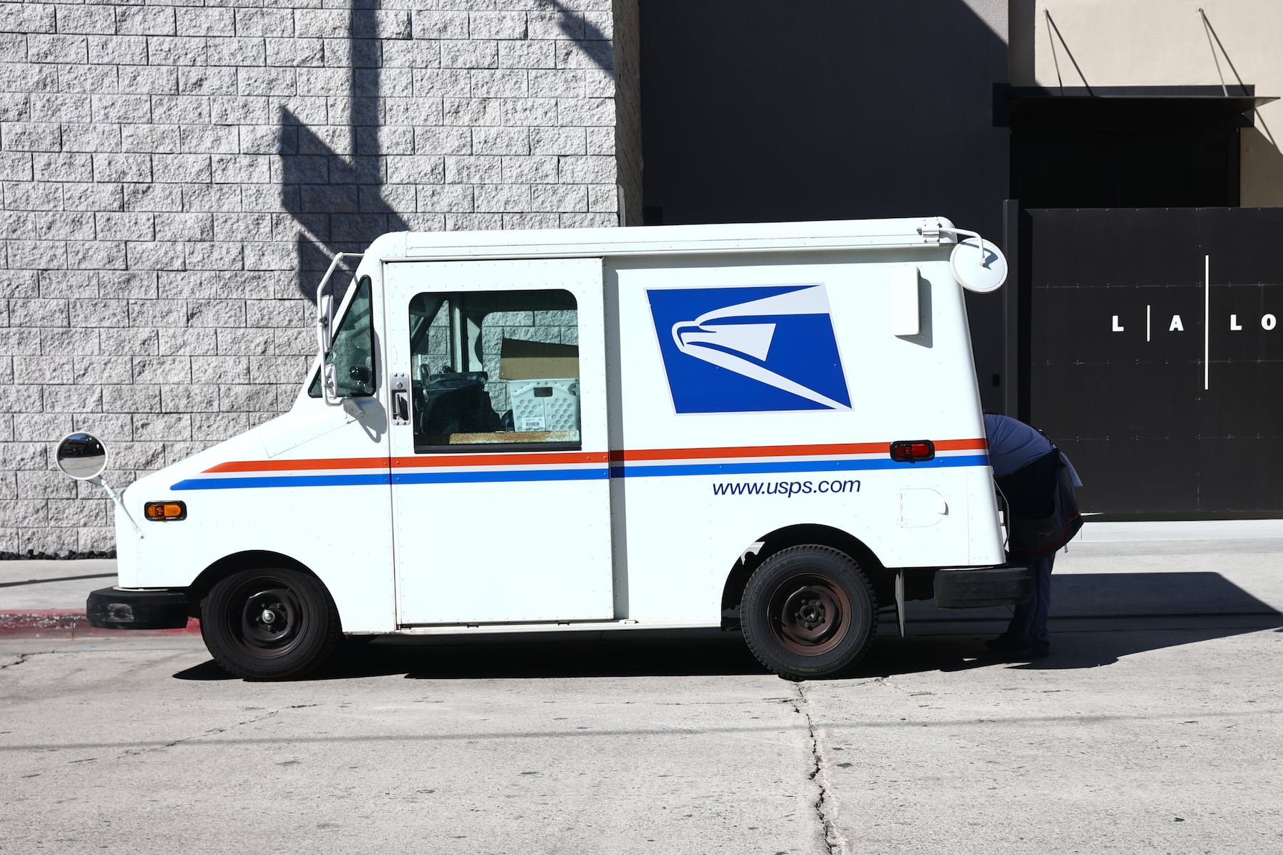 Plan ahead: All US Postal Service locations set to close, delay deliveries for a day in October