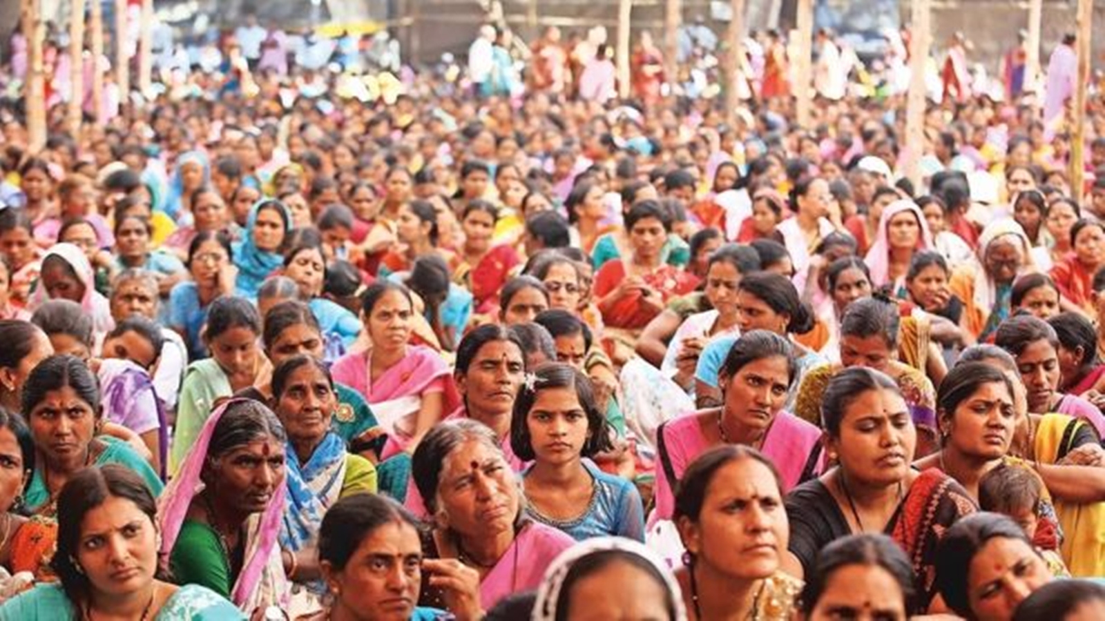 Give India’s poor cash. But don’t stop there