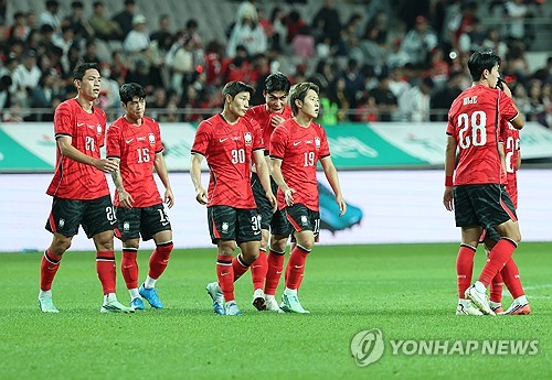S. Korea fall to Uruguay for 1st loss under Moreno