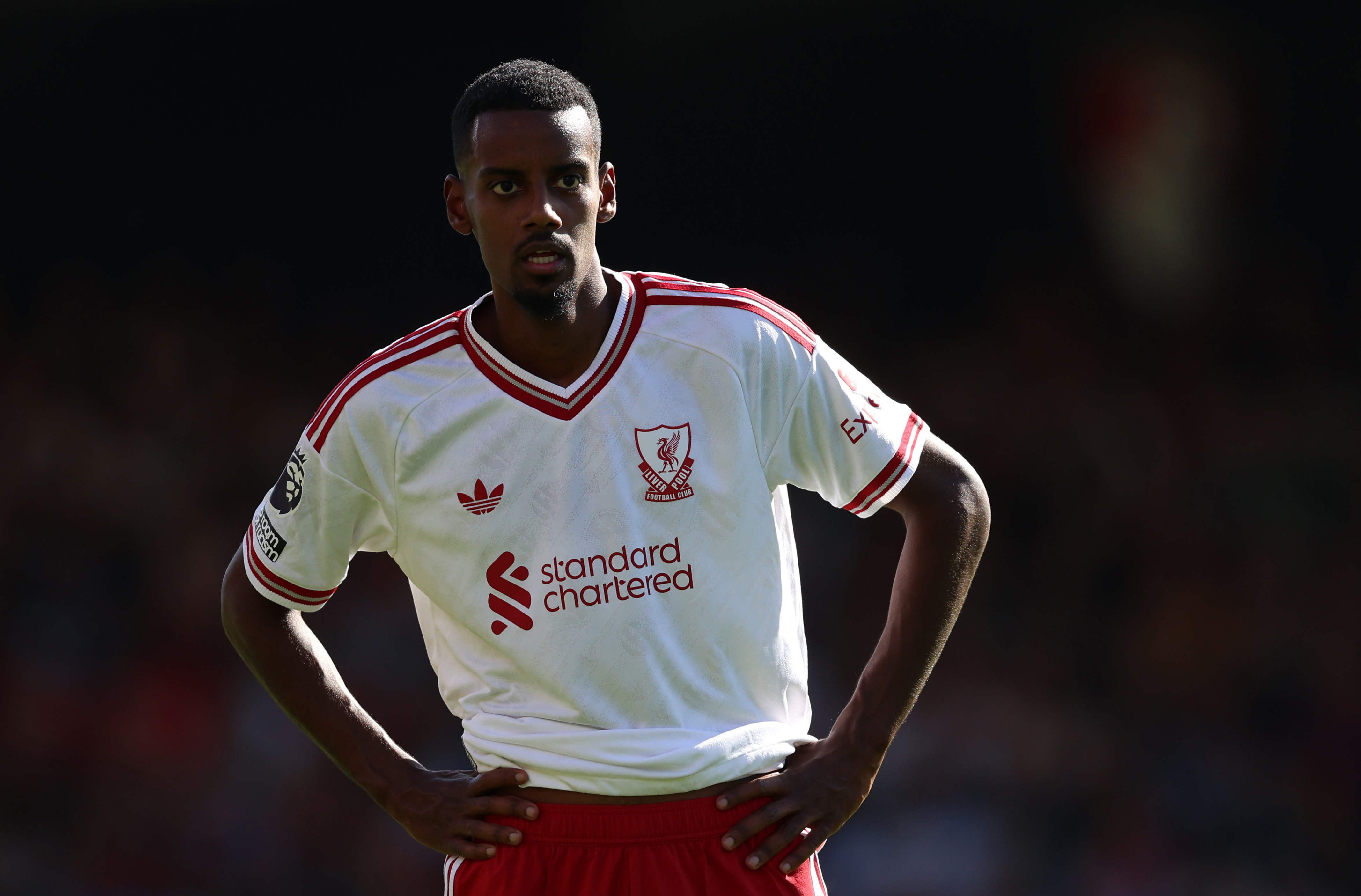Burglary gang behind raid on Isak’s mansion jailed for targeting more Premier League stars while they were playing away