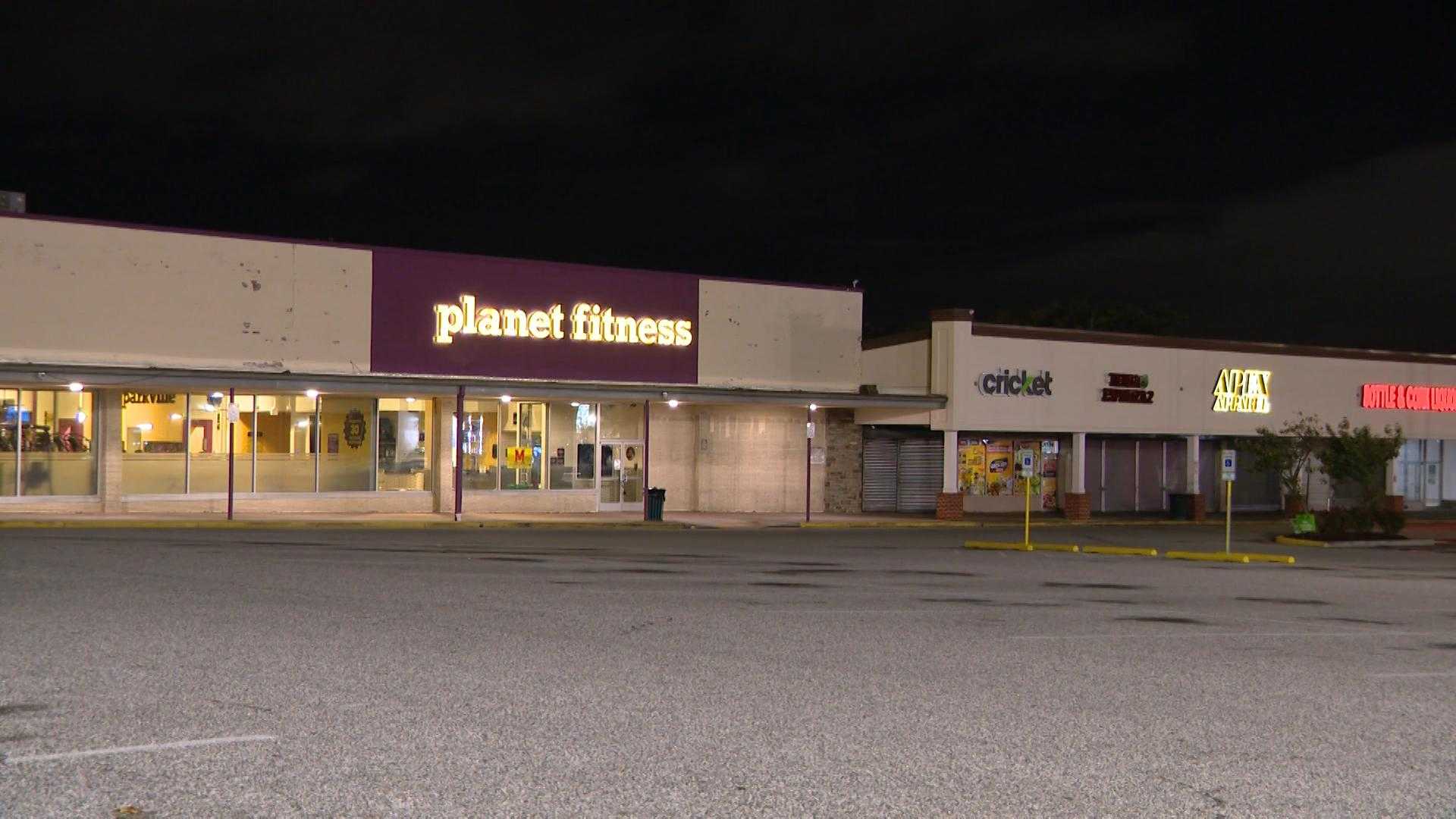 3 teens charged as adults in armed carjacking at shopping center