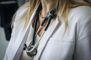 Health ministers to hold emergency meeting to discuss federal funding ahead of budget