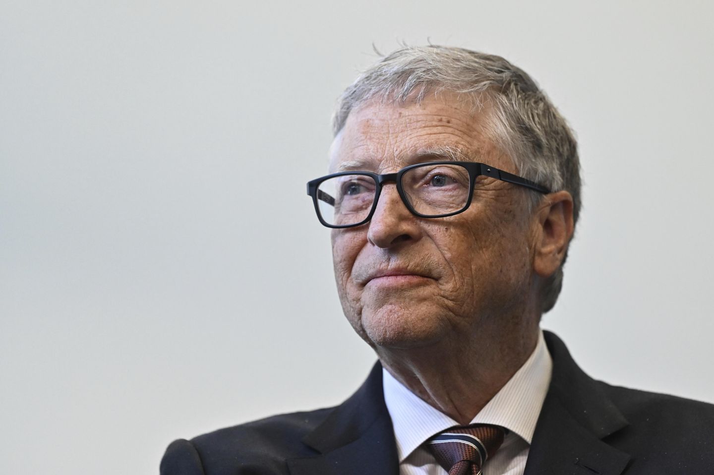 Bill Gates says a kill switch won't stop AI's worst-case scenario