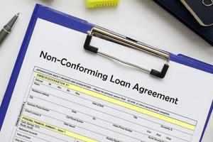 Conforming mortgages just lost their majority. Non-QM is helping drive the shift