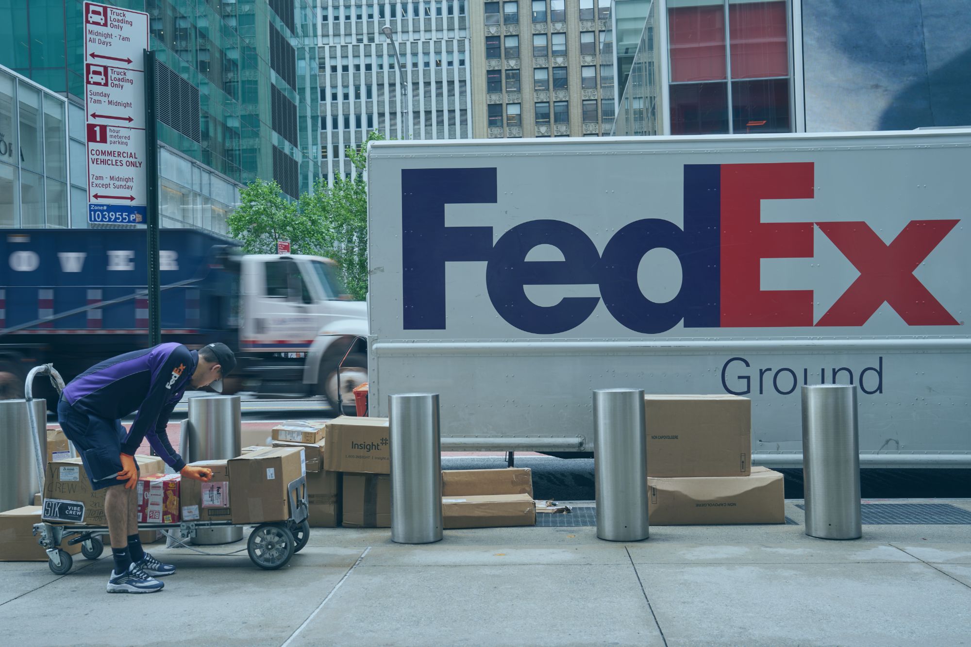New Christmas delivery surcharges in effect including massive $535 fee as USPS, FedEx, and UPS all raise prices