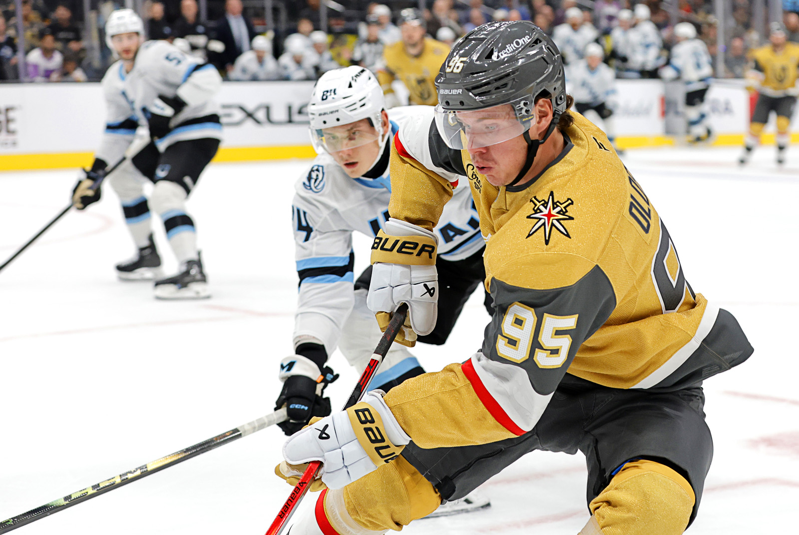 Golden Knights ink deal on new radio broadcast home