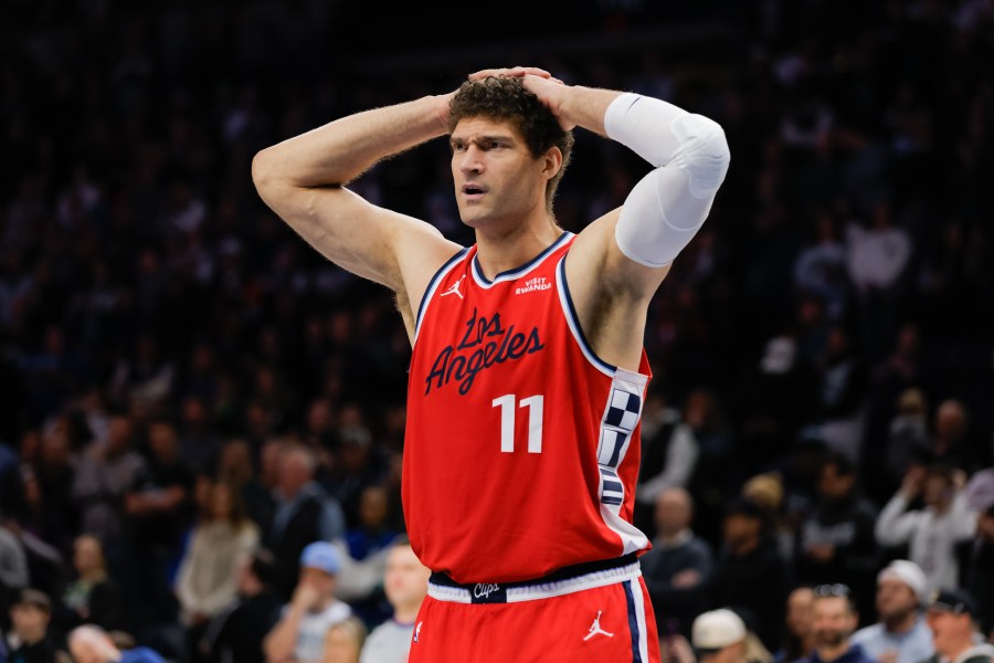 Clippers' Brook Lopez reveals Disney ride he's too tall for