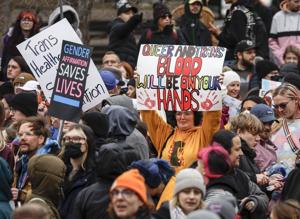 Advocates plea for Ottawa to call inquiry into Alberta, Saskatchewan trans laws