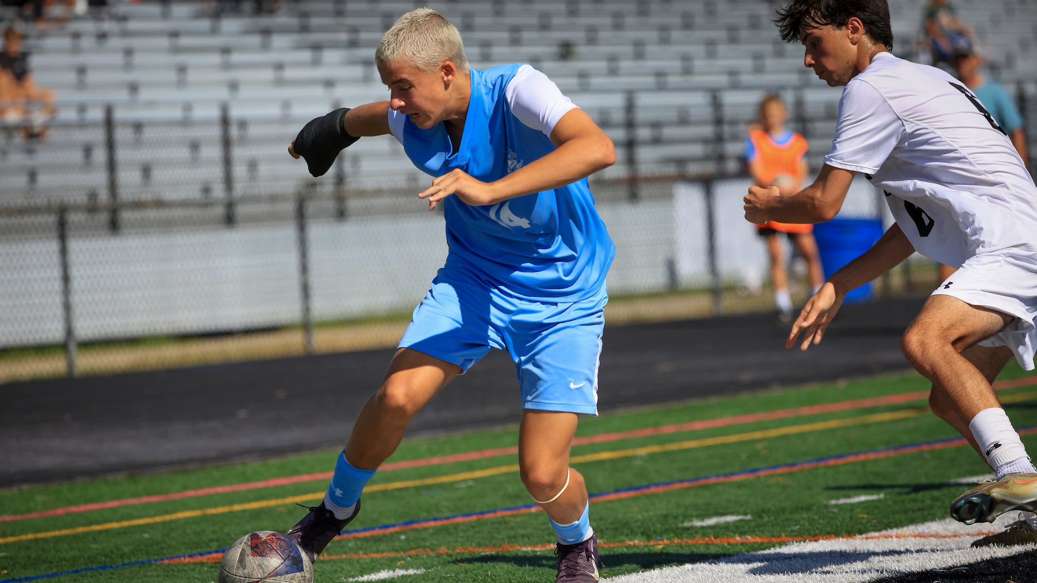 No. 20 Toms River East boys soccer pulls away in second half to beat Raritan