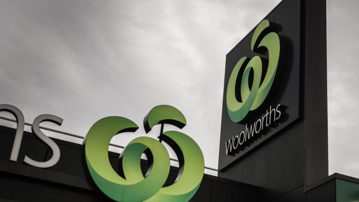 Woolworths cuts 130 NZ jobs and shifts call centre to Australia