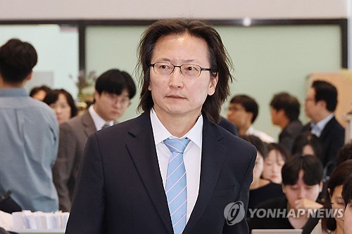 FTC chief vows to 'restore justice' as court clears way for Coupang probe