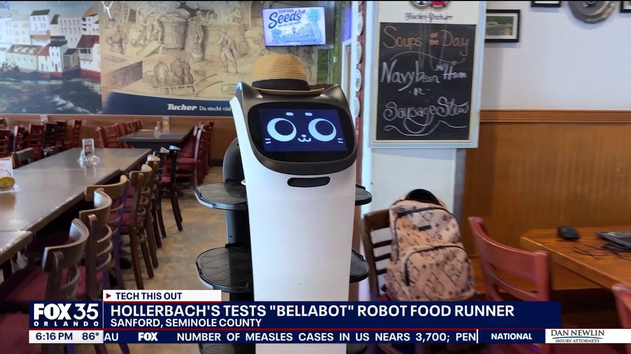 BellaBot delivering food at Hollerbach’s German Restaurant