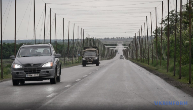 Military evacuate two civilians from frontline town of Beryslav in Kherson region