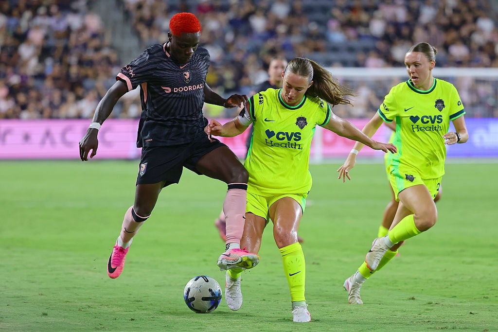 The wide-open NWSL playoff picture. Plus: A big USWNT roster question