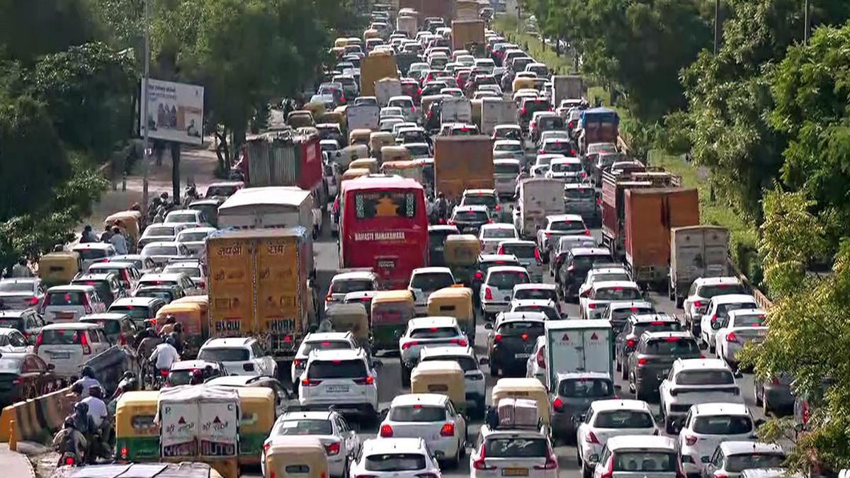 Delhi-Mumbai Expressway exit towards Ashram an ‘accident black spot’; Sarai Kale Khan traffic congestion ‘hotspot’ sees 1.1 million vehicles a day