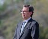 Chile's defence minister backs trade between Punta Arenas and the Falklands