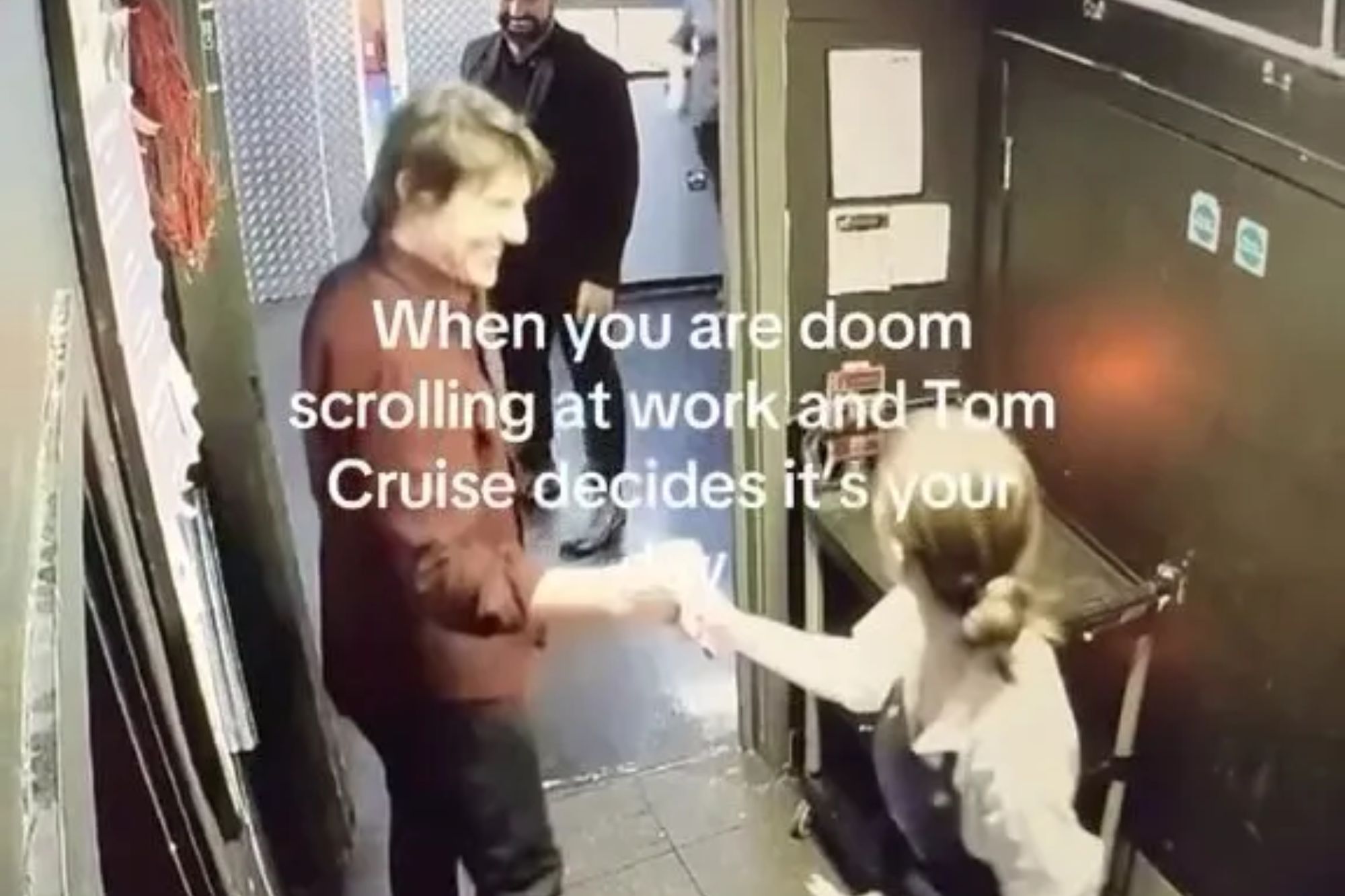 Watch the shock moment Tom Cruise stops to help ‘upset’ woman – only to find she’s ‘doomscrolling’ on her phone