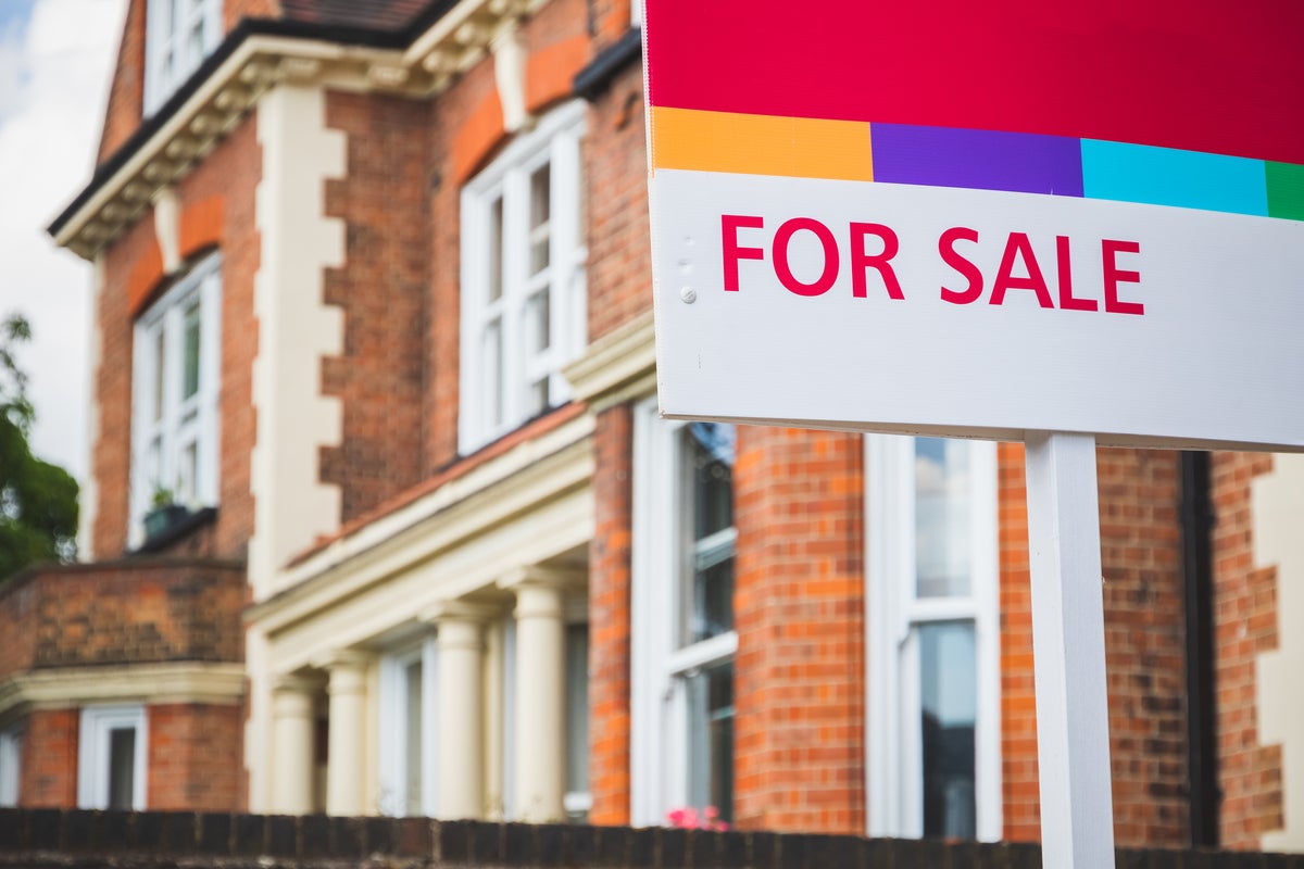 The warning signs that could be putting potential buyers off your home