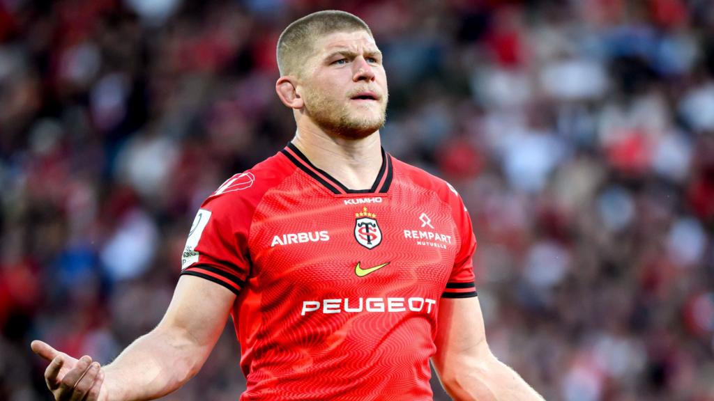 Top 14 award winner Willis reiterates desire to play Test rugby