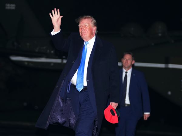 To the editor: President building more than an arch