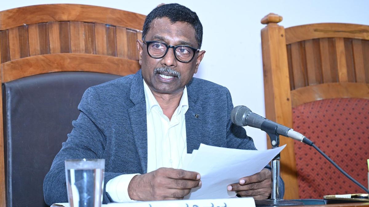 Mangalore University will resume issuing hard copies of marks cards to undergraduate students from current academic year, says V-C