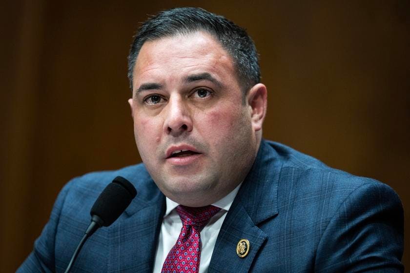 'Show Us The Numbers': Federal Government Probes New York Hospital For Hiring Too Many Foreign Doctors