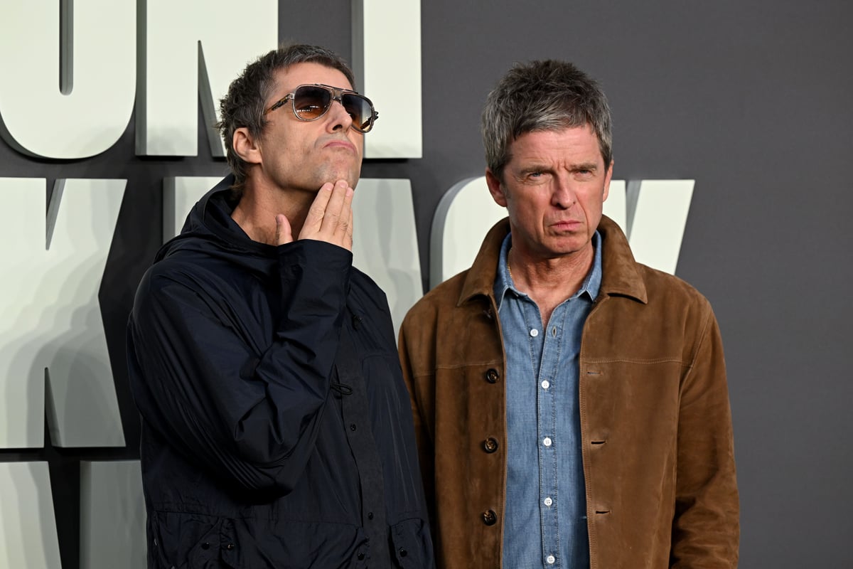 Oasis sale of archive recordings pulled after band ‘sues’