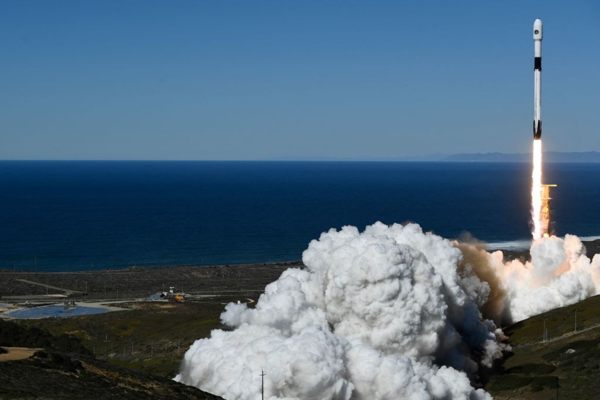 Space Force Opens $1.7B Satellite Control Bid After Custom Antenna Program Fails