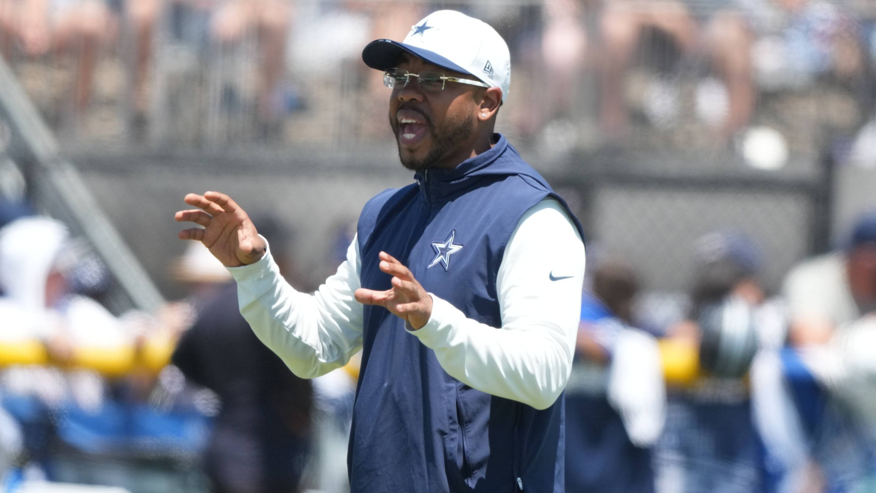 Cowboys Defensive Coordinator Christian Parker Already Subject of Hot Seat Buzz