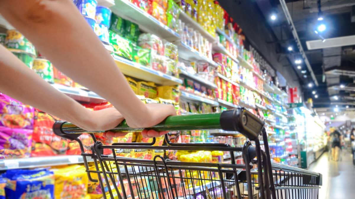 101-year-old grocery chain closes 27 stores