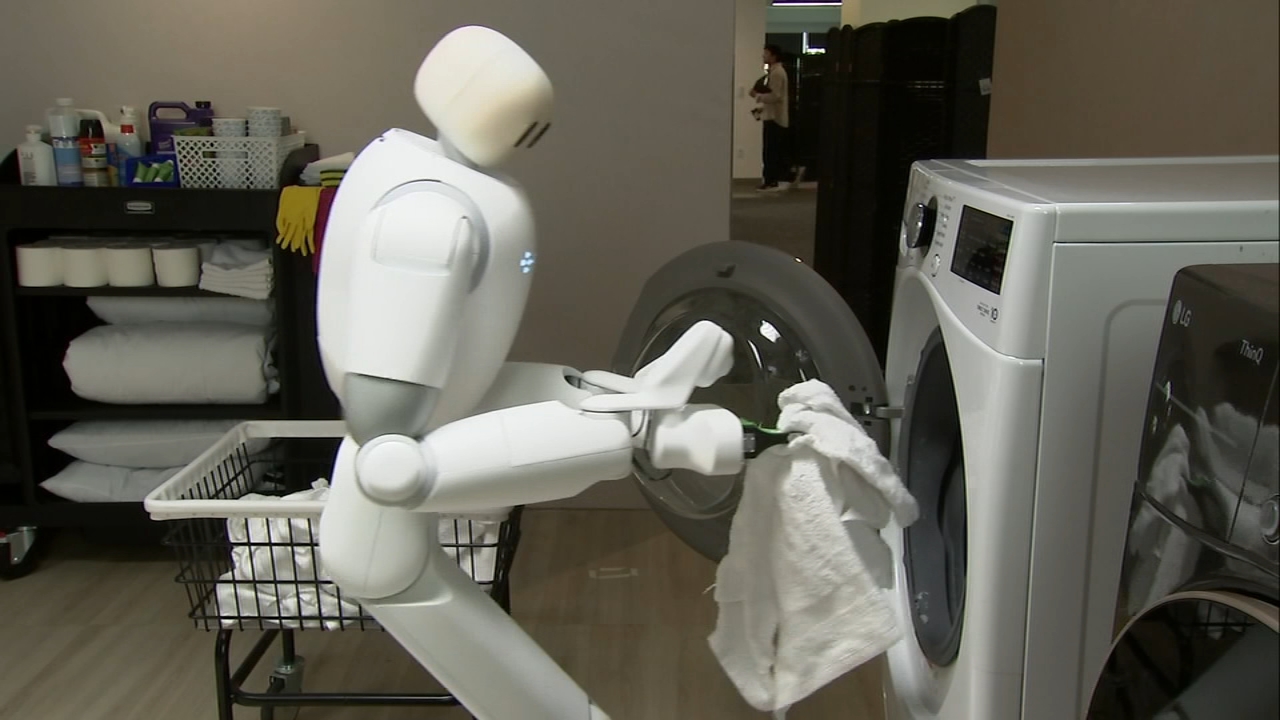 Meet Taku: Bay Area company's AI robot loads washers, folds towels and stocks shelves