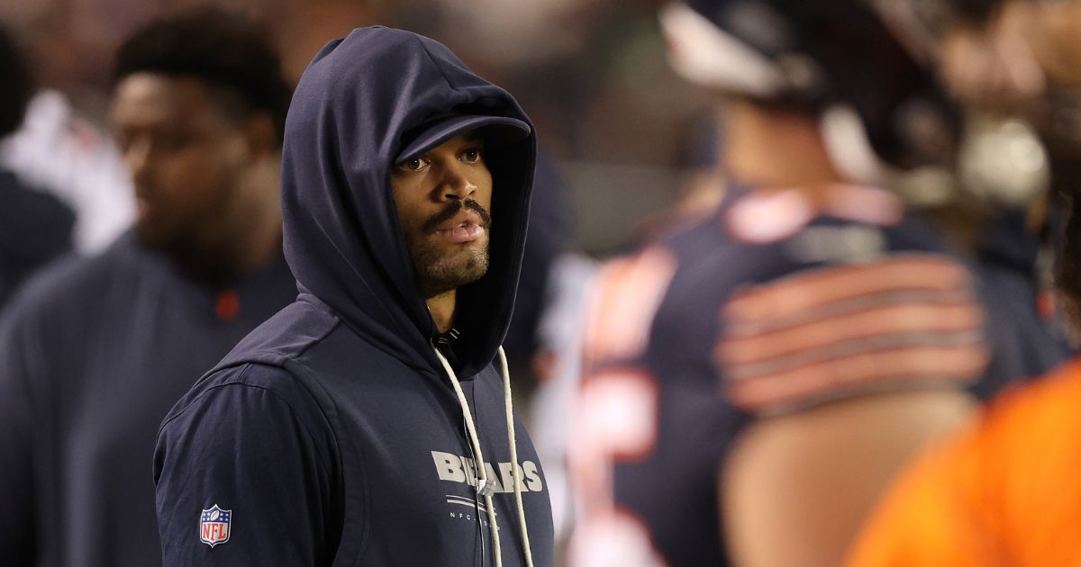 Bears QB Caleb Williams Accused of 'Disrespecting the Flag' During National Anthem