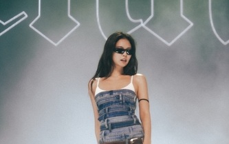 'Dracula' featuring Jennie in Hot 100's top 10 for 18th week