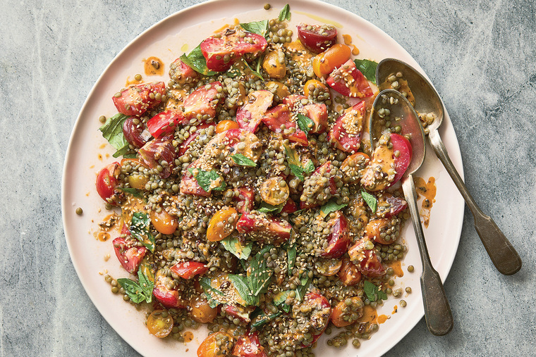 Sweet heat tomato salad