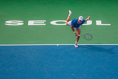 (LEAD) (Asiad) Kwon Soon-woo exits Asian Games singles tennis in 3rd round due to injury