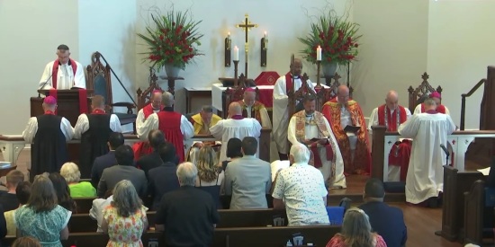 Judge sides with Anglican Church in North America against breakaway chaplains group