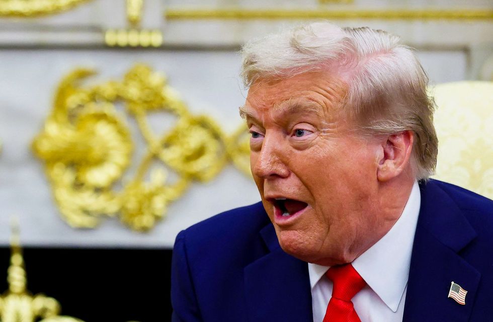 Trump jabs ally while retelling story about plunging plane: ‘That's the story I got’