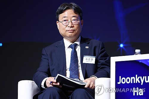 Presidential aide on economic growth named new presidential policy chief