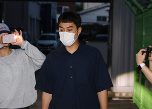 Ex-city councilor undergoes 15 hours of police questioning in minor sex case