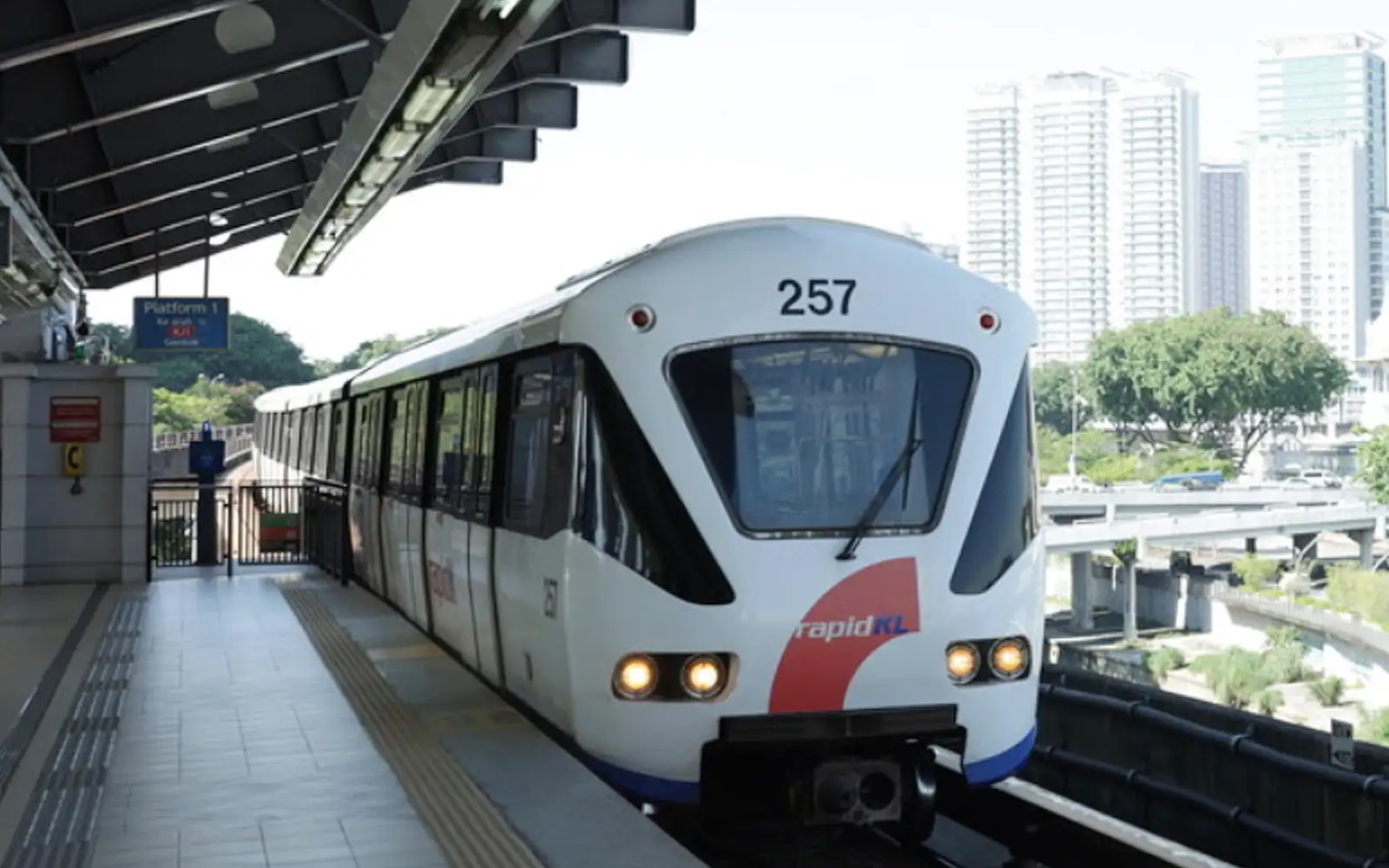 Rapid KL pulls train from service over faulty door