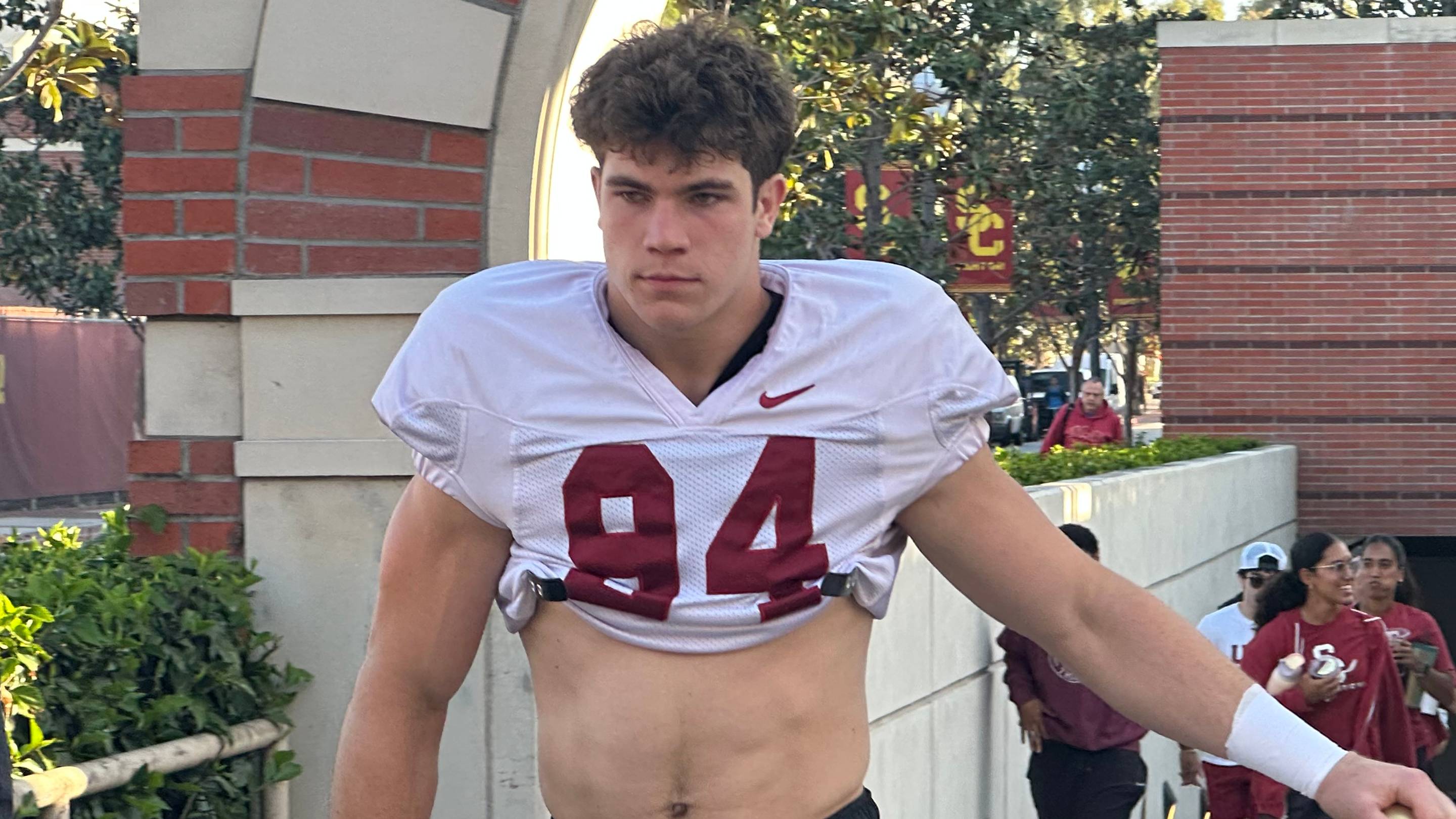 Five USC Trojans Newcomers Who Appear Primed for Immediate Impact on Defense